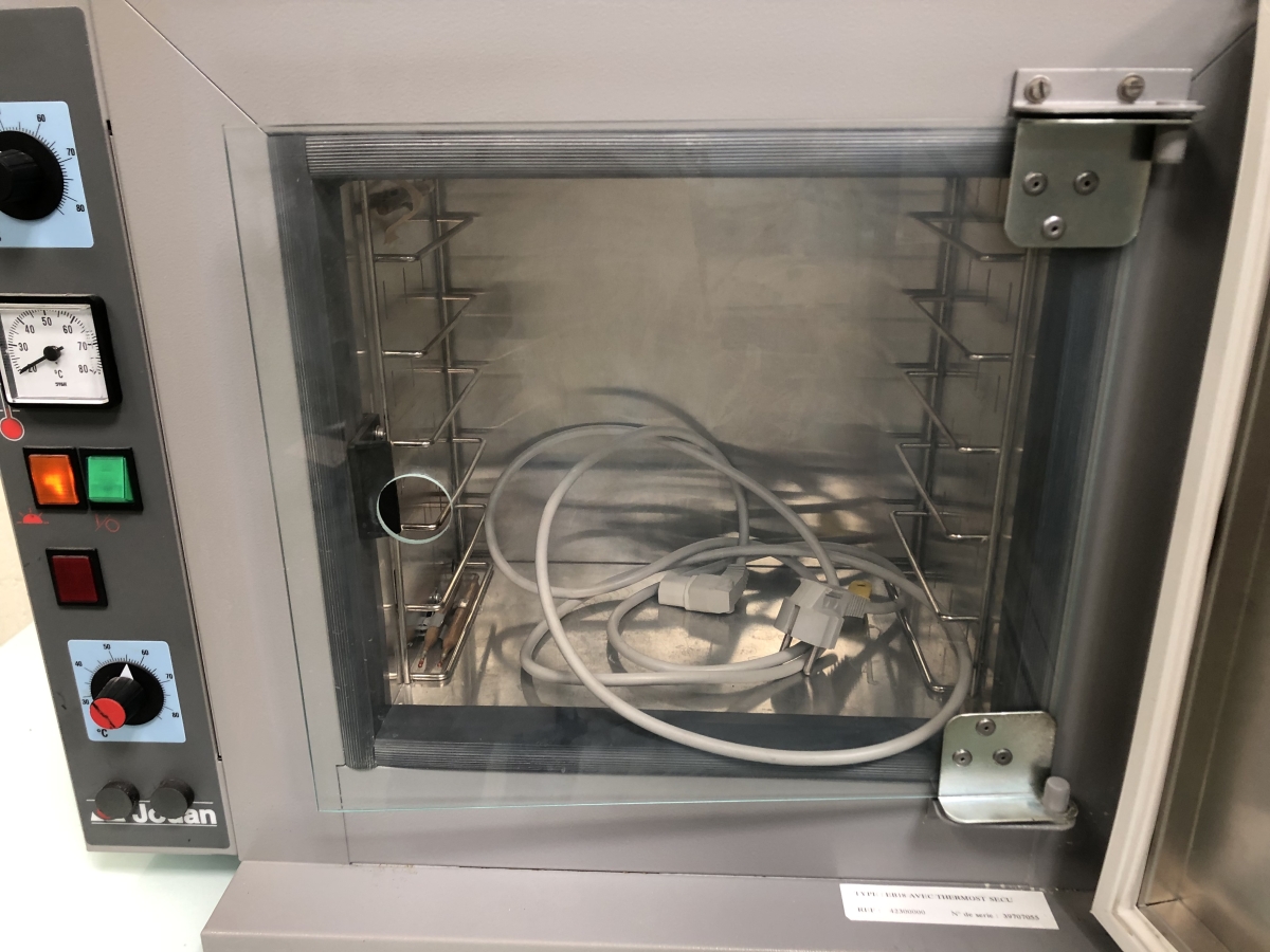 Incubateur de laboratoire - Occasion - Jouan EB18_1