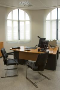Magna - Bureaux de direction élégants et fonctionnels - Ofita_1