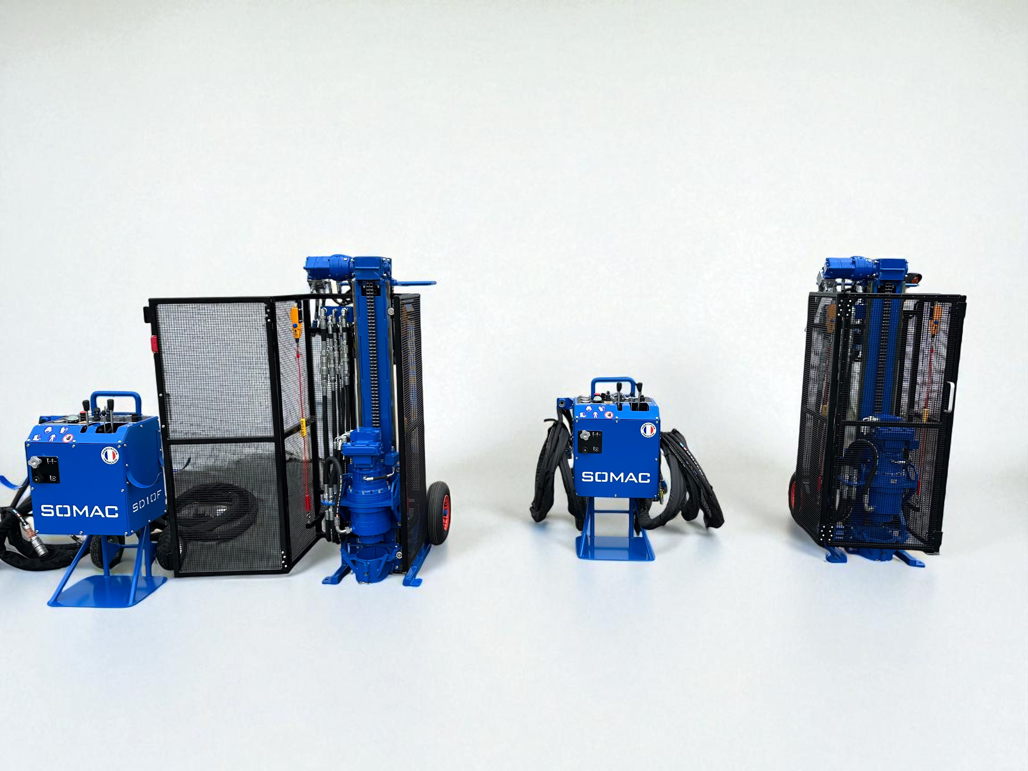 Mât de forage déporté pour milieux confinés - micro-pieux jusqu'à environ 15 mètres en tarière de 150mm - SD10F - Ultra compacte et puissante_1