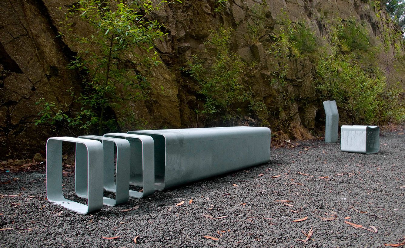 Rua parking à vélos - Larusdesign - 1 vélo par module - acier - design épuré_1