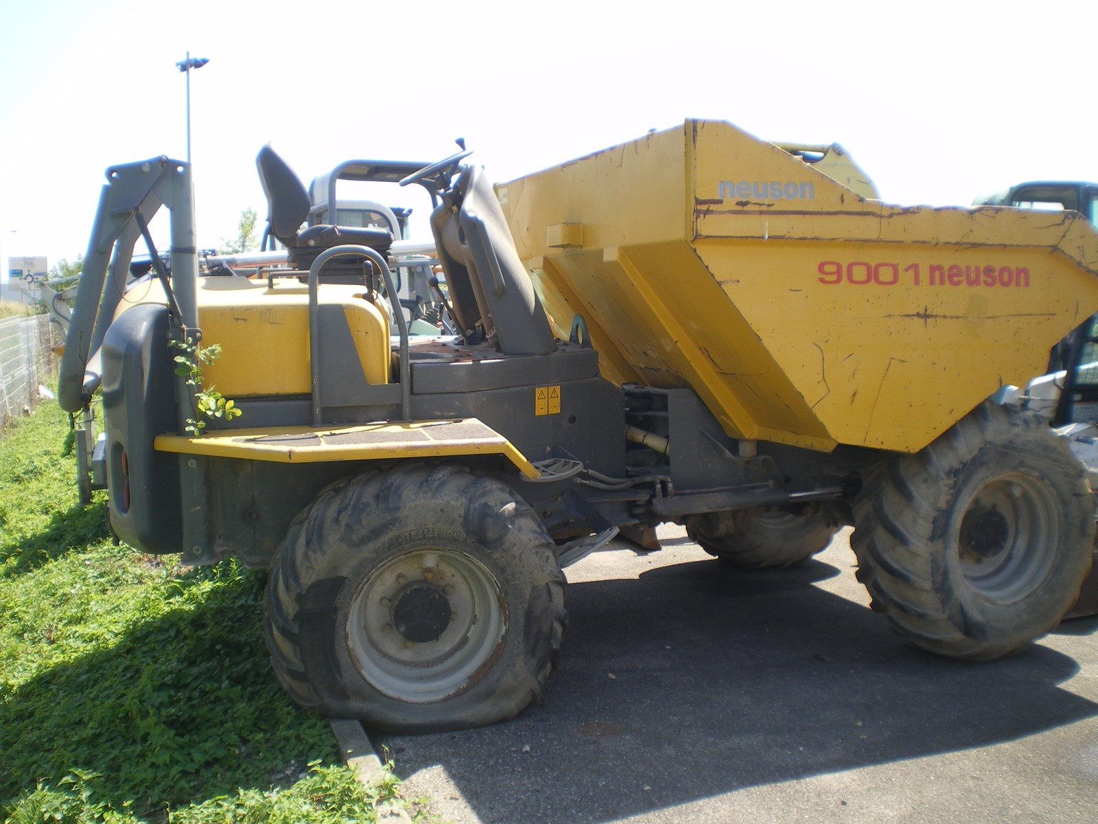 Dumper neuson 9t_1