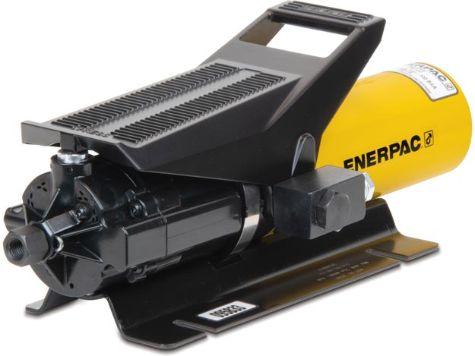 PA133, Pompe à pied hydraulique pneumatique, 589 cm3 d'huile utile, 0,13 l/m débit d'huile à 700 bar_1