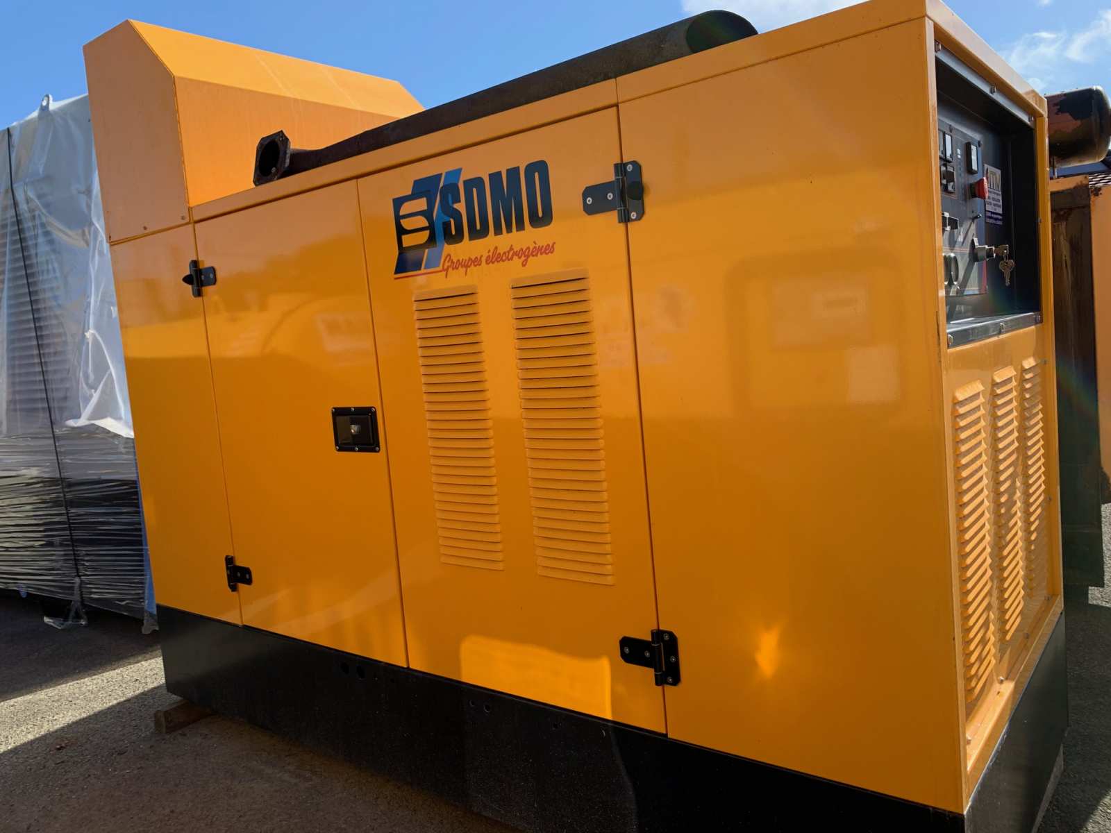 Groupe électrogène d'occasion - CUMMINS - 60 KVA_1