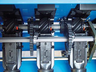 Saphir 7 - Semoir agricole - LEMKEN GmbH & Co. KG - Quantités de semences réglables de 0,5 à 500 kg/ha - Trémie 650 à 1100 L_1