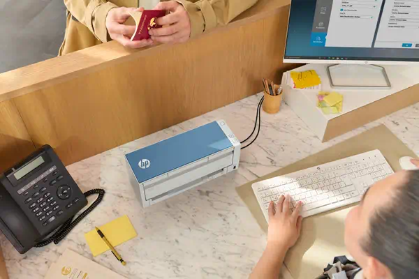 ScanJet Pro 4200 s1 Scanner à  défilement A4 et passeport / carte didentité, jusquà  40ppm/80ipm, 60_1