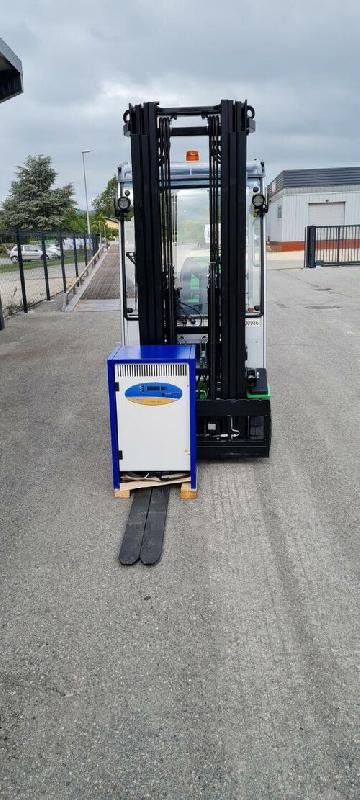 Chariot élévateur électrique CESAB B316 E000986 - disponible en occasion et en location de courte à longue durée_1