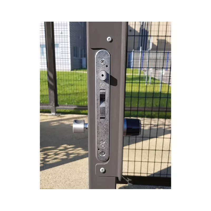 Serrure connectée pour abris vélos sécurisés_1