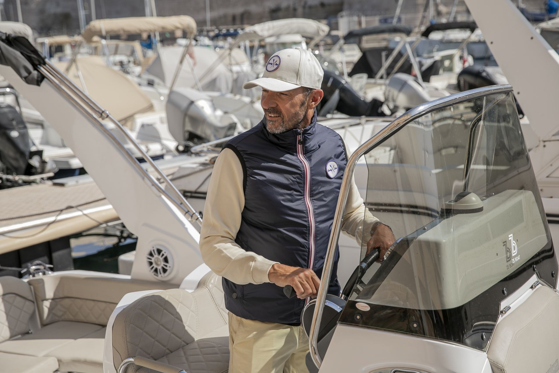 Doudoune sans manches unisexe - Born Collection - personnalisable dès 300 pièces avec patchs interchangeables_2