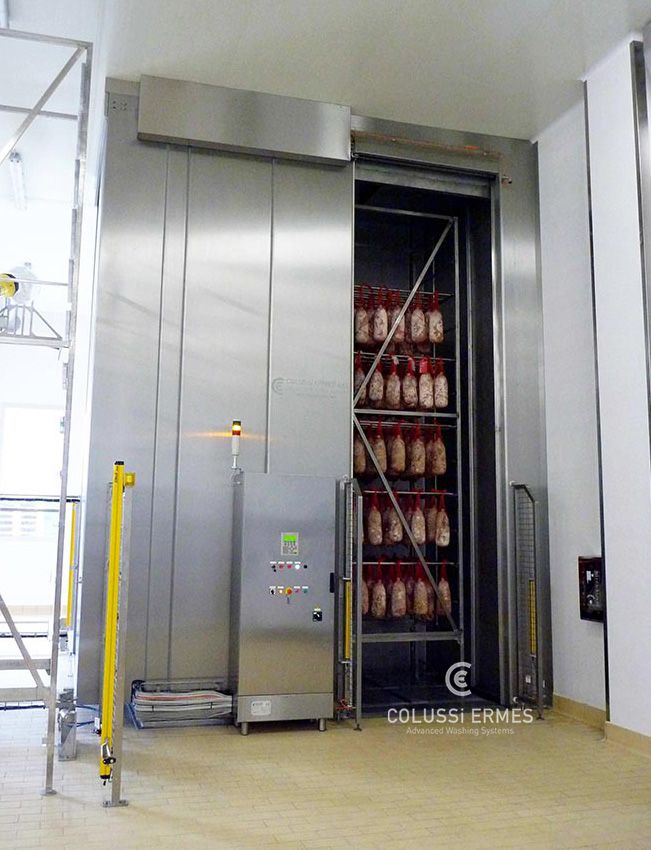 Lavage-soufflage saucissons - laveuse industrielle alimentaire Colussi Ermes sur mesure - acier inox_1
