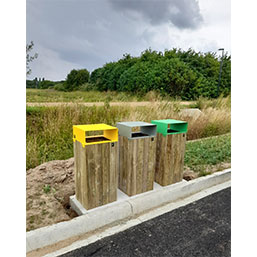 Corbeille publique en pin traité 80 L - Fermeture à serrure - Modèle Canyon_1