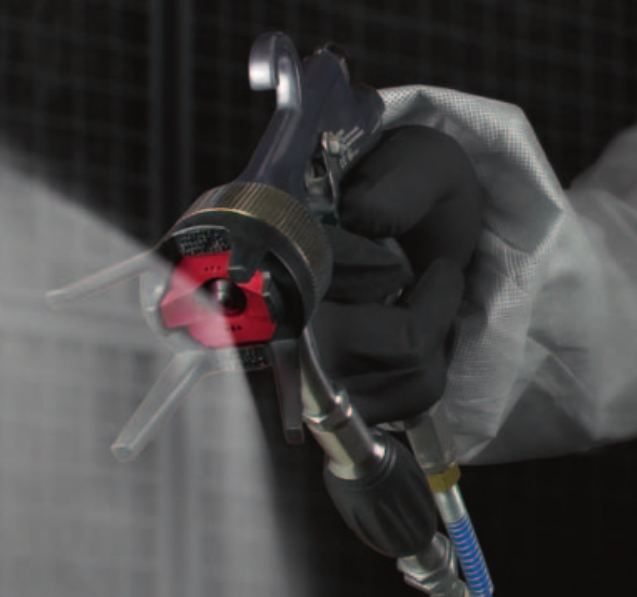 Outil de projection GM 4700AC ergonomique pour peinture à faible et haute viscosité