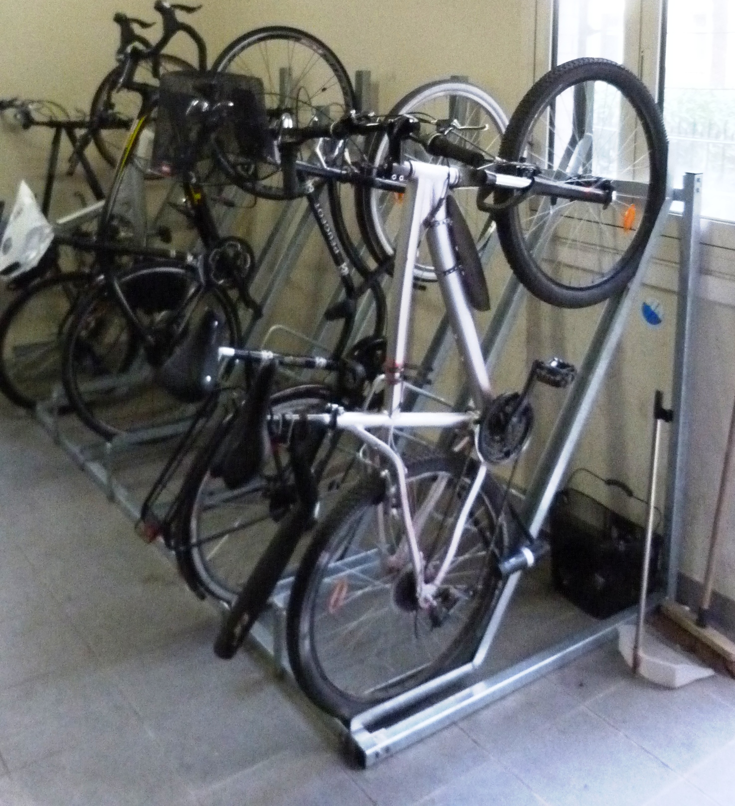 Vertica-60° - optimisation de local-velo_1