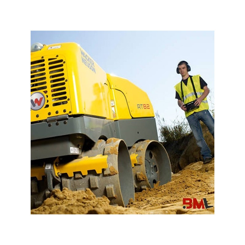 Rouleaux hydraulique à pieds dameur  ref: wacker-rt82_1