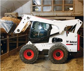 S70 - Chargeuse compacte Bobcat - Puissante et adaptée aux petits espaces_1
