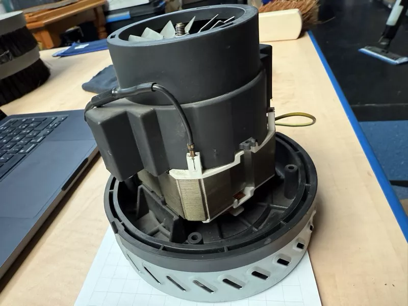 Moteur d'aspiration 230 Volts_1