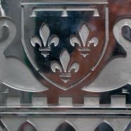 Jardinière Pontorson - France Inox - pieds réglables et bac galvanisé avec inclusion logotype ou armes de ville_1