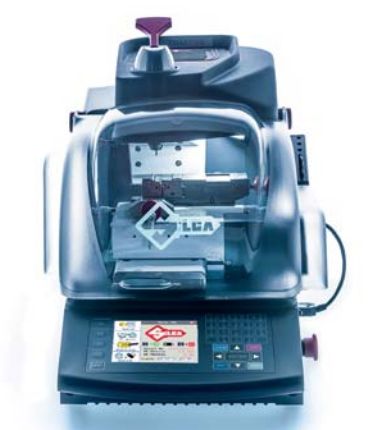 Triax Pro machine à clé à points et laser - Poids 51,5 kg - Silca SAS_1