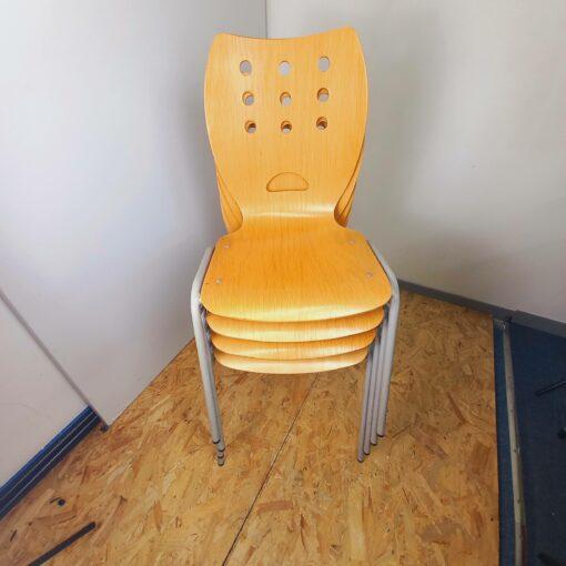 Chaise de collectivité d'occasion - coque hêtre vernis naturel - empilable par 6 - structure tubulaire_1