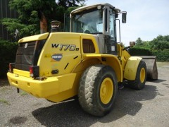 Chargeur/pneus new holland w170b_1