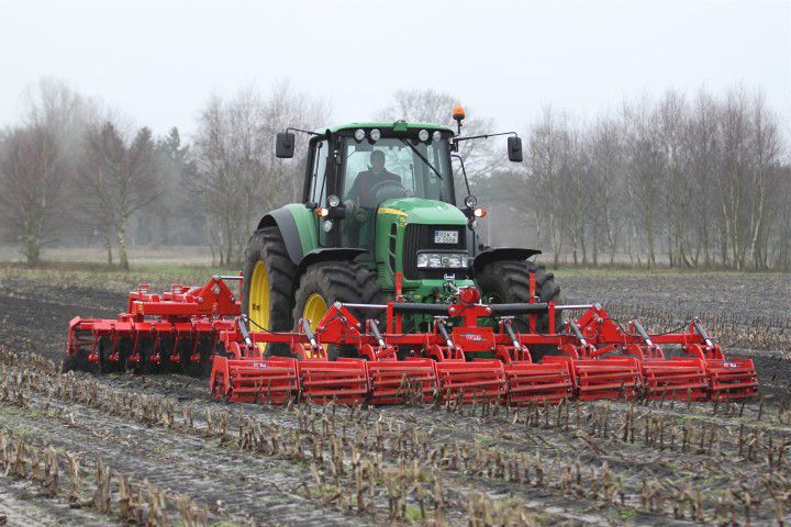 Rouleau agricole Segués - broyeur contre le ver de maïs - double rouleau hydraulique_1