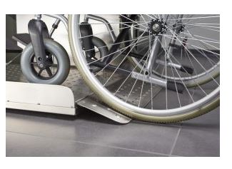 Plateforme monte escalier droit inclinée,  automatisée, plus puissante, plus solide, moins encombrante_1