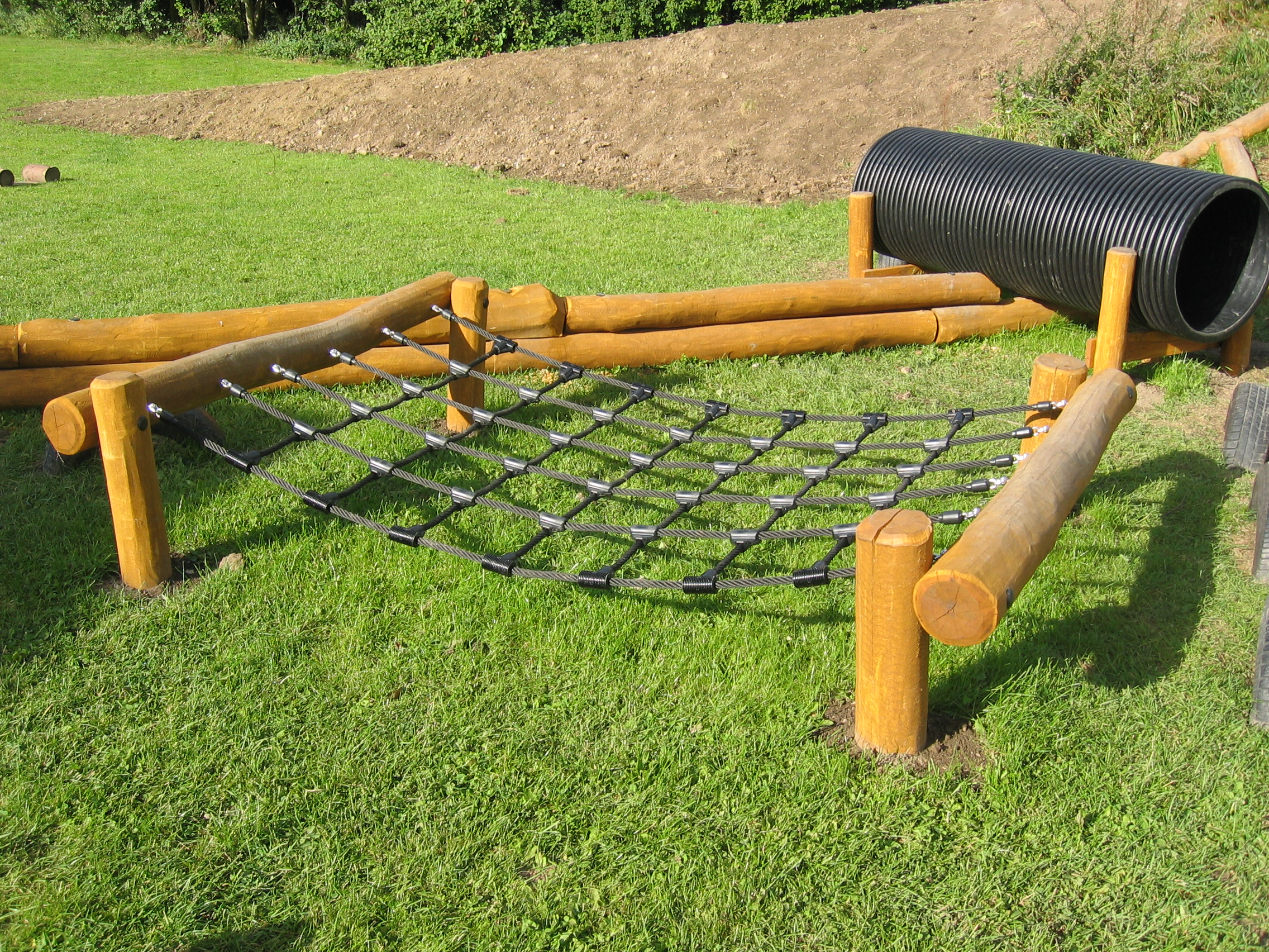 Parcours sportif pour enfants Impedio - Hags - Réf 8045599 - Tranche d'âge 3-12 ans - Montage en 7 heures_1