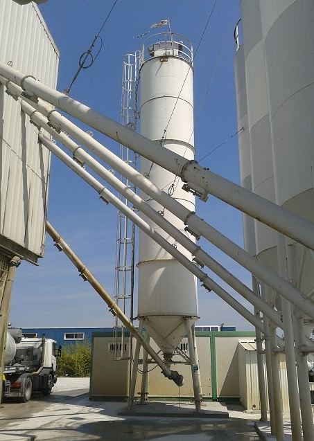 1 silo 60 tonnes sans vis à ciment_1