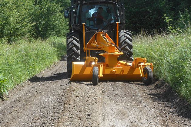 Fas 250 lame niveleuse de 2.50m 1200kg_1