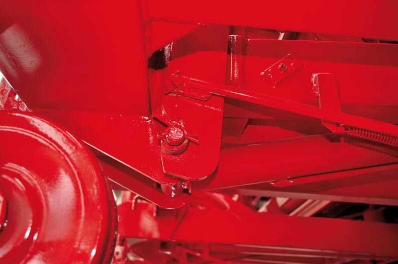 Machine agricole Abs 15 ST avec blocage et coupe automatique du film