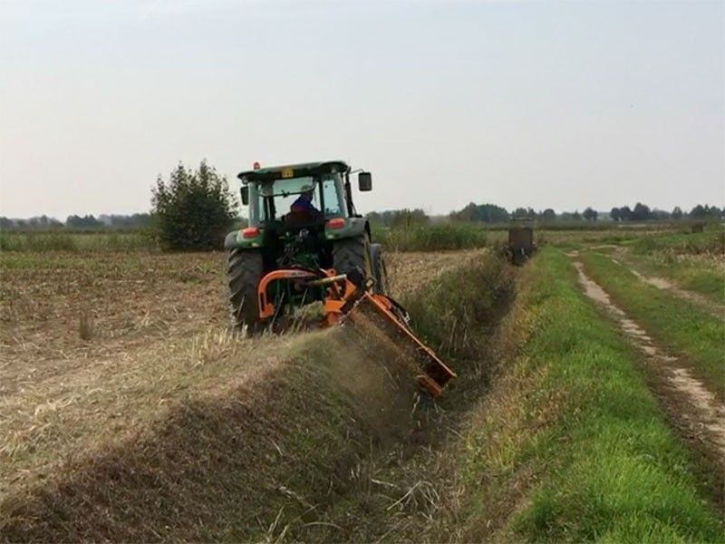 Alce-140 broyeur d´accotement - capot arrière ouvrable. - deleks srl_1