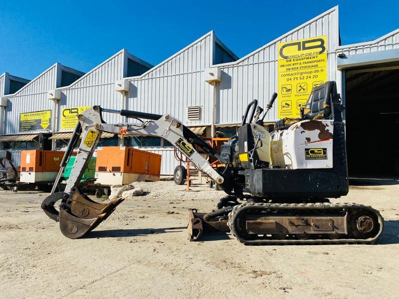 BOBCAT micro-pelle e08 1t_1