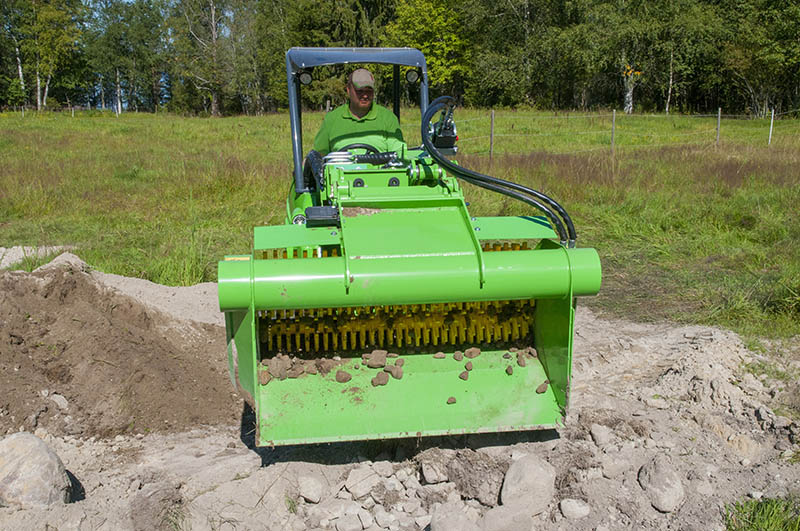 Godet cribleur Avant Tecno Oy réf. A36503 - 3 axes de criblage avec rouleaux Poly Star durables_1