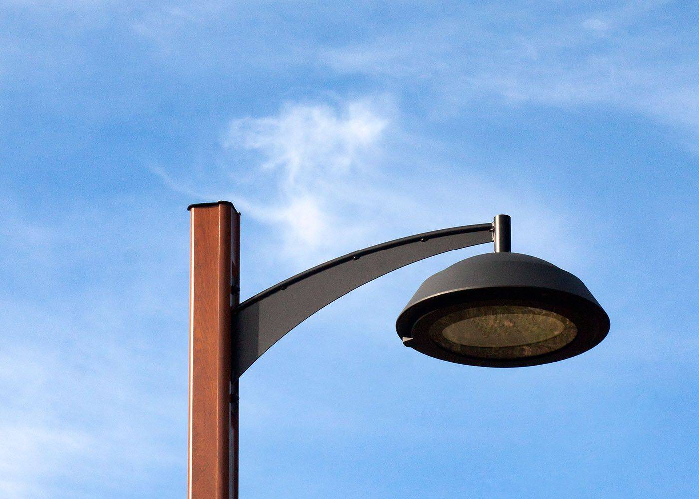 Console murale Camprodon IRCAM73 - acier S-235-JR galvanisé - coloris noir microtexturé_1