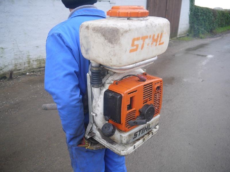 Pulvérisateur d'occasion avec réservoir de 13 litres pour usages agricoles