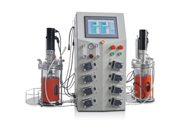 Fermenteurs et bioréacteurs de paillasse - entièrement réalisés sur-mesure avec composants européens et US - Modèles pour cellules, bactéries, algues_1