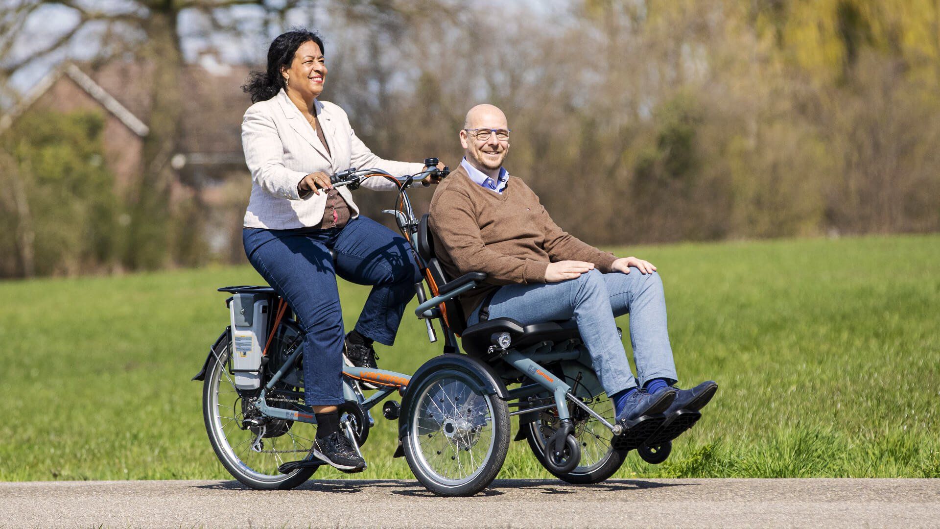 Vélo électrique pour Fauteuil Roulant - Opair - Van Raam_1