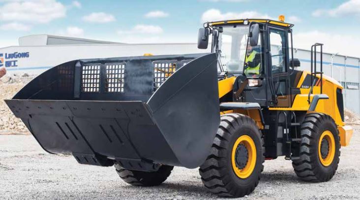 Chargeur sur pneus avec transmission à changement de vitesse assisté et un système hydraulique avancé à détection de charge- Liugong 848H_1