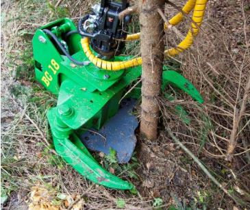 Grappin coupeur à couteau fixe pour l' exploitation forestière_1