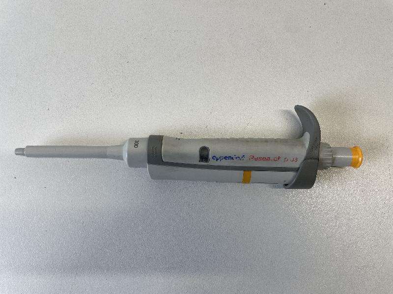 Micropipette monocanal Eppendorf Research plus | 30 - 300_1