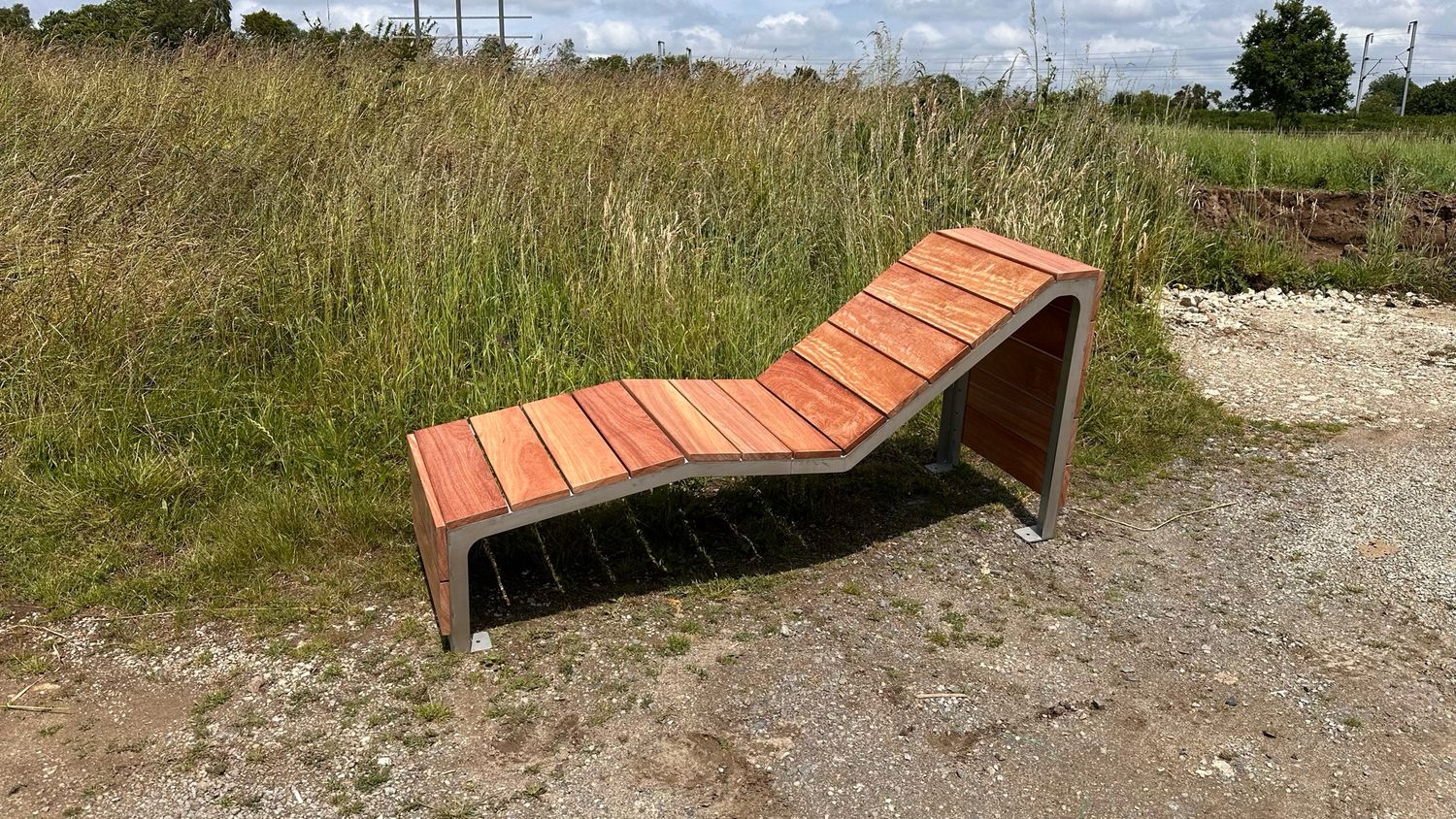 Chaise longue en acier inoxydable & Bois exotique - Référence MUB20_1