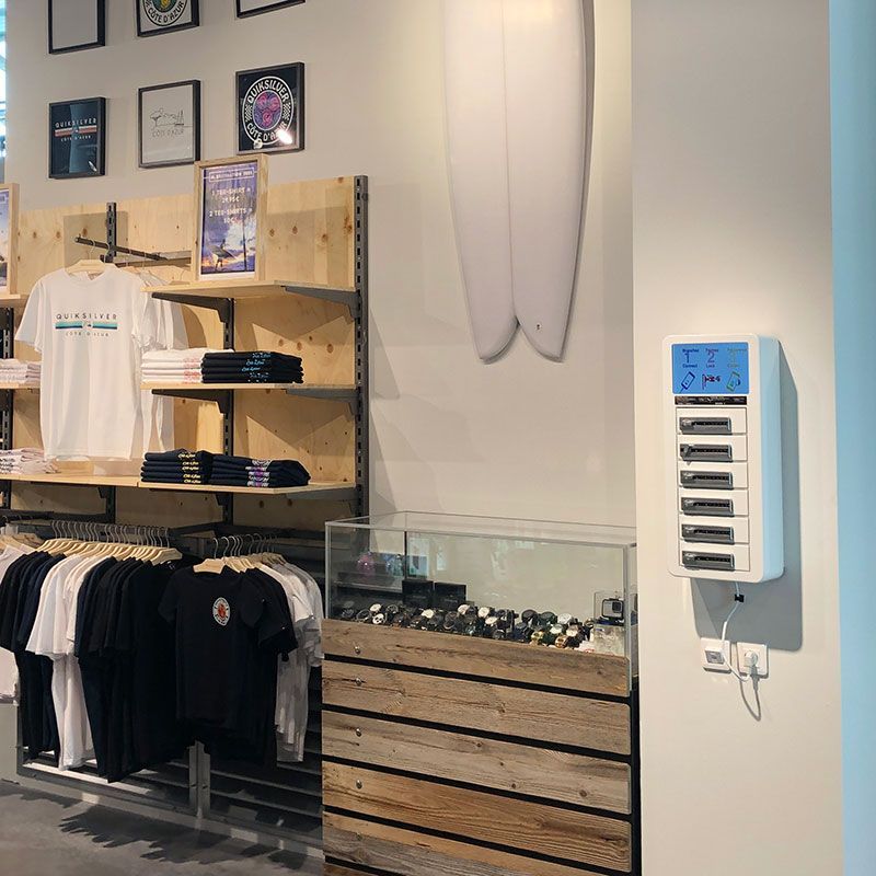 Borne de recharge pour téléphones - Compact 6 - 6 casiers sécurisés avec serrure à code ou RFID_1