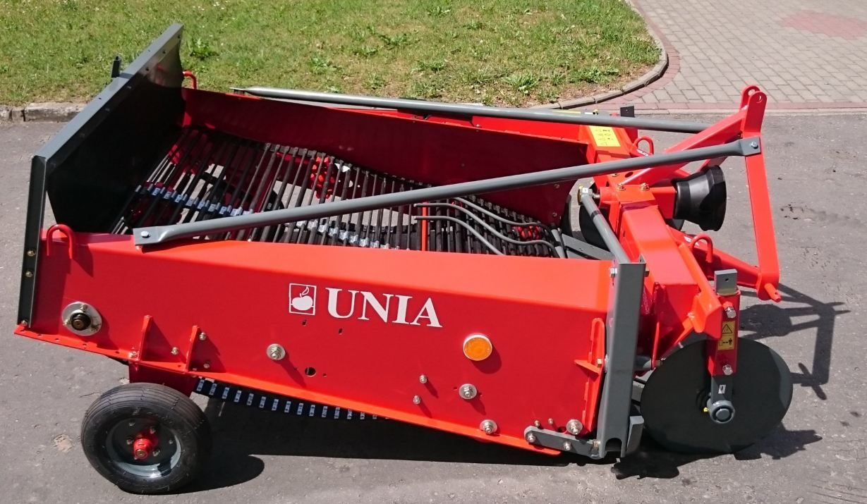 Récolteuse de pommes de terre et de légumes wega 1400 uno/1600 duo - unia - largeur de travail 1.4 à 1.6 m - puissance requise 55 à 65 ch_1