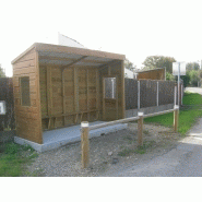 Abri bus / structure en bois / bardage en bois / avec banquette / 330 x 125 cm