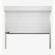 Porte de garage enroulable motorisée Castellane - sur mesure, esthétique et sécurisée_1