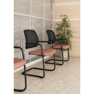 Chaise Avec une structure traîneau, un dossier en maille - Fast Guest_1
