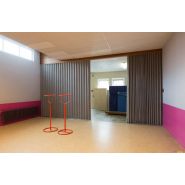 Cloison acoustique avec rail aluminium et glissement silencieux