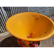 Saleuse / épandeur à sel NC 200 JM portée - Monodisque - Cuve plastique conique 180L - Occasion_1