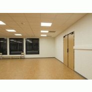 Panneaux modulaires avec finition PVC pour aménagements