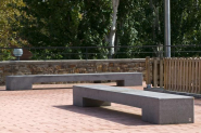 Banc en béton Andra - Dimensions 400 x 60 x 42 cm - Poids 1400 kg - Modèles I90, I150, I220, Q, Q90, C, C30, O+, Z1, Z2, L, LV, J, J120, Tetris T, Tetris X_1