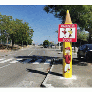 Totem ecole gros crayon_1
